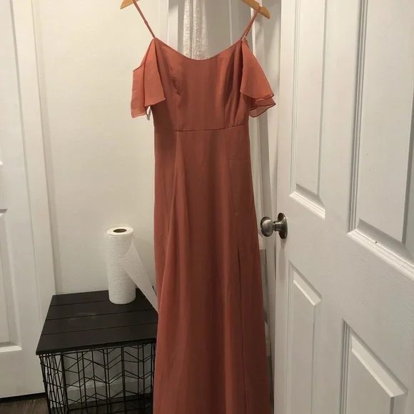 David's Bridal | Dresses | Davids Bridal Chiffon Cold Shoulder Bridesmaid Dress Worn Once With Tags | Poshmark David's Bridal | Dresses | Davids Bridal Chiffon Cold Shoulder Bridesmaid Dress Worn Once With Tags | Poshmark
